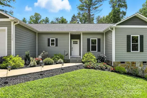 Exterior - 1739 Plantation Loop, Morganton, NC 28655 photo 2 of 7
