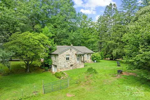 41 Hilton Dr, Brevard, NC 28712 photo 5