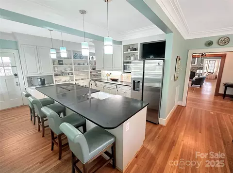 Kitchen - 436 3rd Nw Ave NW, Hickory, NC 28601 photo 1 of 3