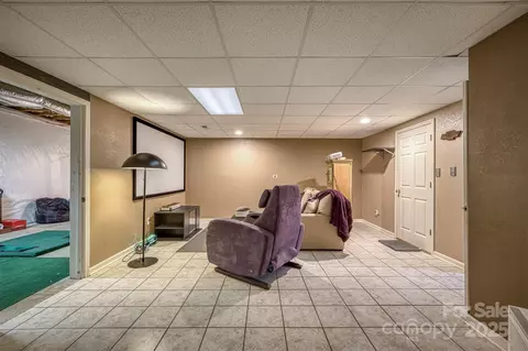 4137 Pinecrest Ne Dr NE, Hickory, NC 28601 photo 45