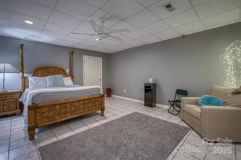 4137 Pinecrest Ne Dr NE, Hickory, NC 28601 photo 47