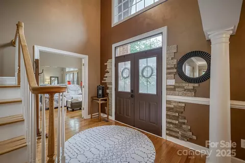 4137 Pinecrest Ne Dr NE, Hickory, NC 28601 photo 17