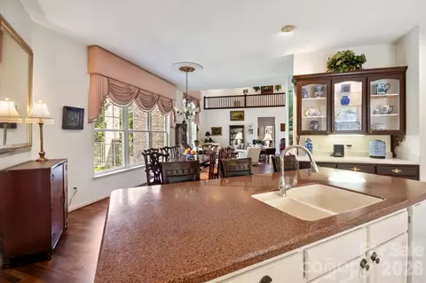 Kitchen - 25 Towhee Trl, Tryon, NC 28782 photo 3 of 4