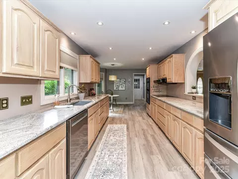 7963 Prestwick Ln, Stanley, NC 28164 photo 14