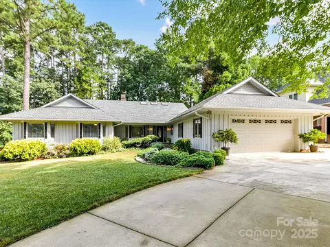 7963 Prestwick Ln, Stanley, NC 28164 photo 2
