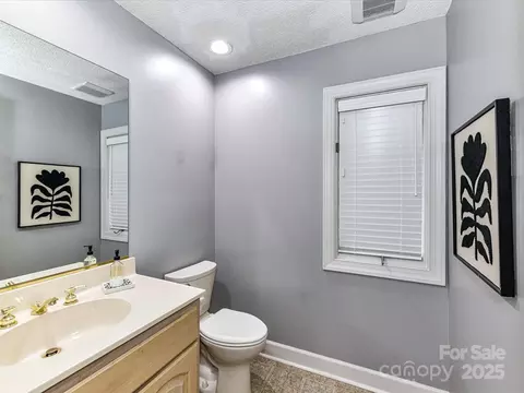 7963 Prestwick Ln, Stanley, NC 28164 photo 20