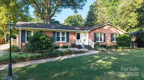 1845 Matthews Dr, Rock Hill, SC 29732