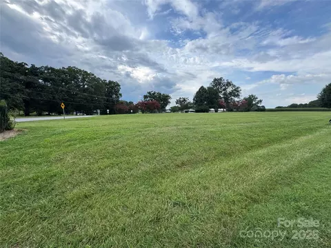 3392 Dreamy 1 Ln #1, Claremont, NC 28610