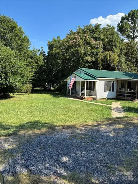 1350 Edgefield Rd, York, SC 29745