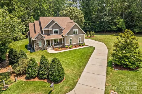 168 Monarch Ln, Mooresville, NC 28115