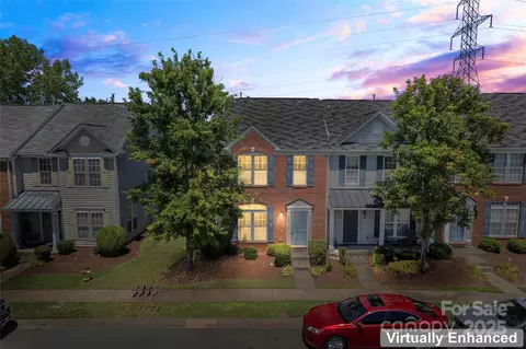 4235 Coulter Xing, Charlotte, NC 28213