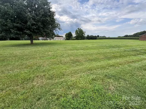 3416 Dreamy 2 Ln #2, Claremont, NC 28610