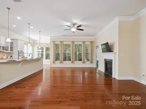 3027 Cricket Ln, Lancaster, SC 29720 photo 9