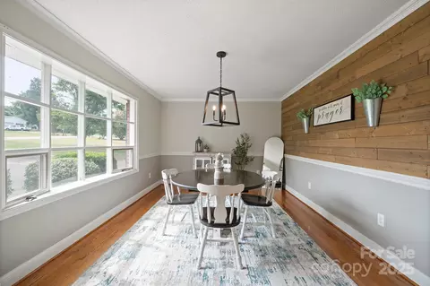 Dining - 414 E 2nd St, Salisbury, NC 28144 photo 1 of 2