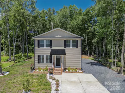 1903 Midwood Dr, Albemarle, NC 28001