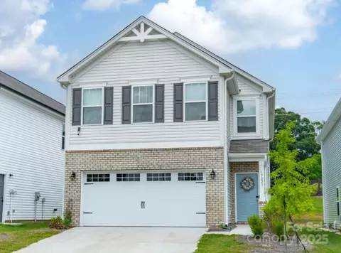 15223 Scoter St, Charlotte, NC 28262