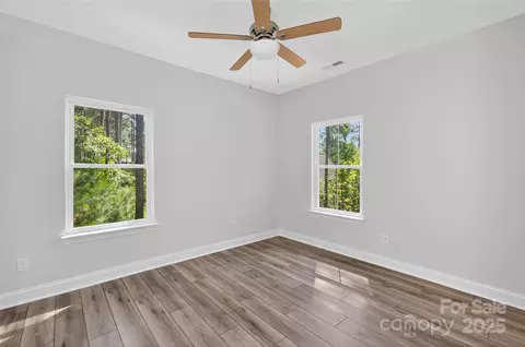 Bedroom - 4156 Persimmon Rd, Lancaster, SC 29720 photo 3 of 6