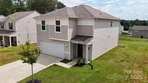 1548 Cannan Mountain Dr, Newton, NC 28658