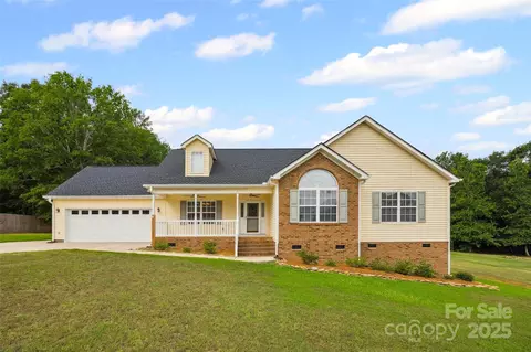 1961 Williford Woods Ln, Rock Hill, SC 29730