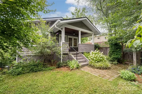 43 Montana Ave, Asheville, NC 28806