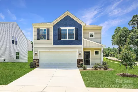 106 Astor St, Troutman, NC 28166