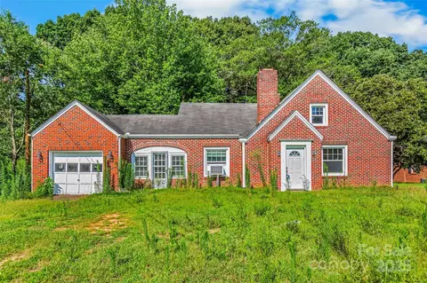 5353 N Nc Hwy 150 Hwy, Lexington, NC 27295