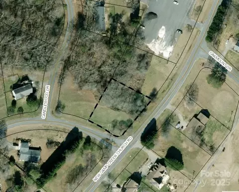 102 Oakwood Dr, Kings Mountain, NC 28086