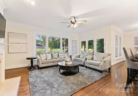 18832 Greyton Ln, Davidson, NC 28036 photo 17