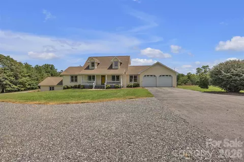 1144 Old Mountain Rd, Statesville, NC 28677