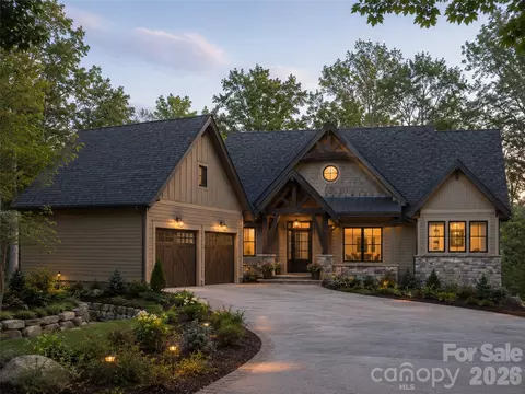 2026 Deep Gap Farm E Rd E, Mill Spring, NC 28756