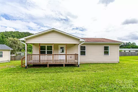 52 Rosman Trl, Rosman, NC 28772