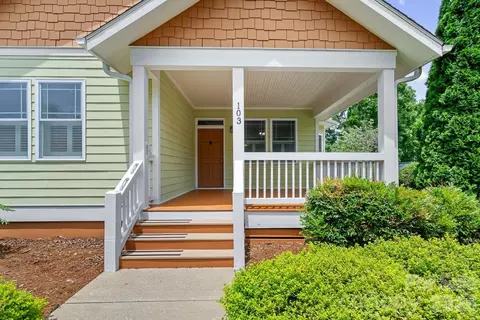 11 Myra 103 Pl #103, Asheville, NC 28806