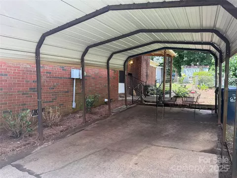 Exterior - 415 E Poplar St, Stanley, NC 28164 photo 6 of 6