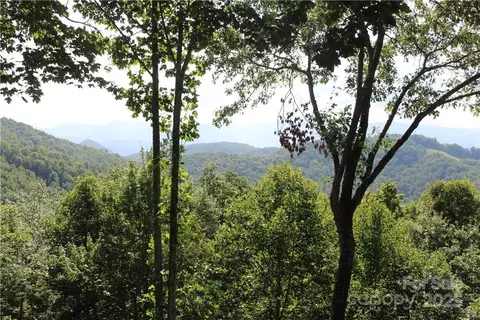 64 High Line 64 Rd #64, Sylva, NC 28779