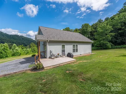 Exterior - 337 Split Pine Cv, Clyde, NC 28721 photo 6 of 6