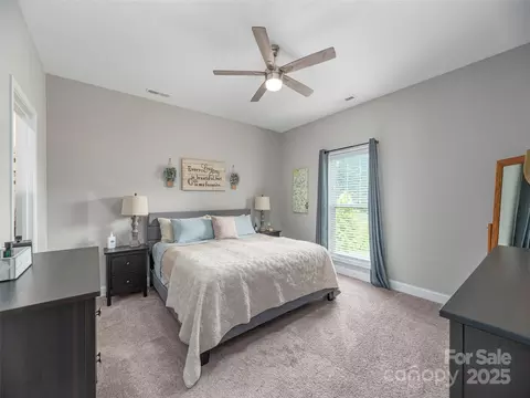 Bedroom - 337 Split Pine Cv, Clyde, NC 28721 photo 1 of 4
