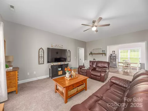 Living - 337 Split Pine Cv, Clyde, NC 28721 photo 2 of 3