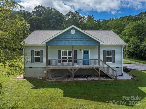 Exterior - 337 Split Pine Cv, Clyde, NC 28721 photo 1 of 6
