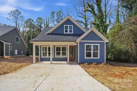 10 Barnes Dr, Belmont, NC 28012