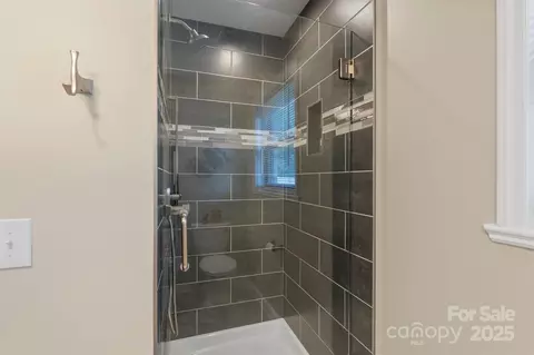 Bath - 1513 S Ridge Ave, Kannapolis, NC 28083 photo 2 of 5