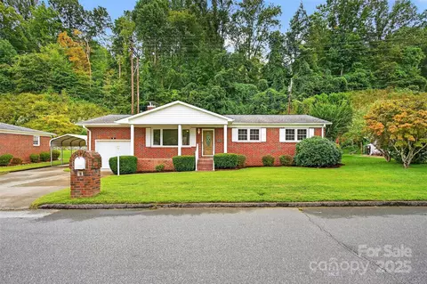 19 W Glenview St, Marion, NC 28752