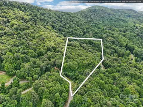 Spellbound Road, Waynesville, NC 28785
