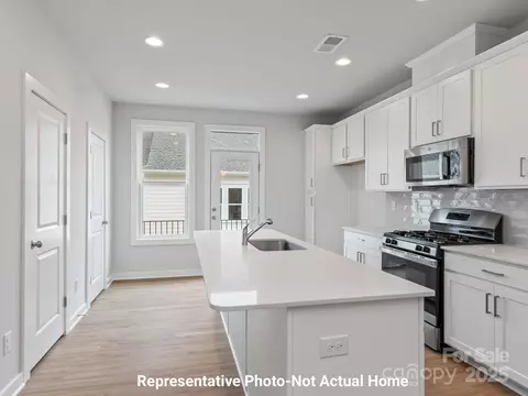 9927 Ansonborough Sq, Huntersville, NC 28078