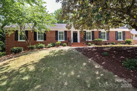 3336 Landerwood Dr, Charlotte, NC 28210