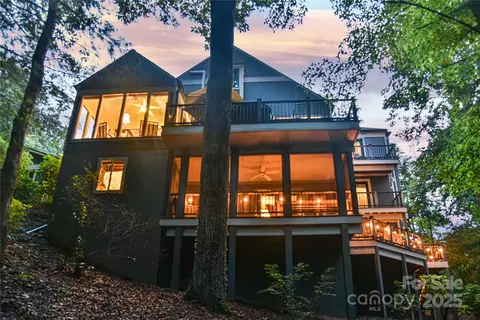 Exterior - 409 N Fork Rd, Black Mountain, NC 28711 photo 1 of 11