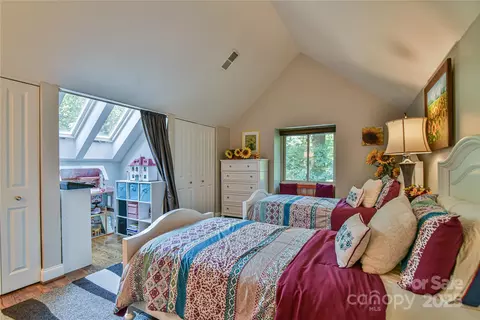 Bedroom - 409 N Fork Rd, Black Mountain, NC 28711 photo 4 of 7