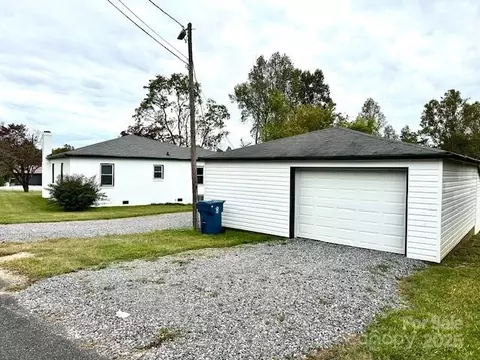 Other - 2775 Snipes St, Morganton, NC 28655 photo 5 of 9