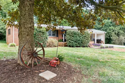 4417 King Wilkinson Rd, Denver, NC 28037