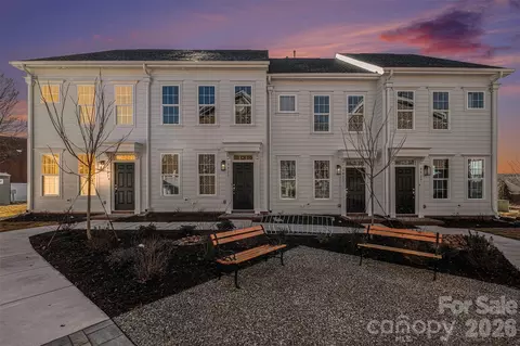 9923 Ansonborough Sq, Huntersville, NC 28078