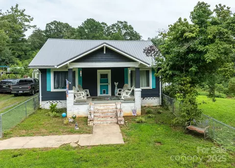 302 Williams St, Mount Gilead, NC 27306